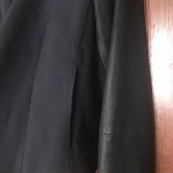 Theory Cohen Pax Navy & Black Leather Blazer - Picture 7 of 7